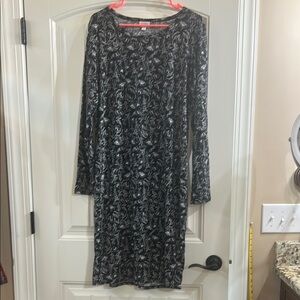 LuLaRoe Black and White Patterned Long Sleeve Dress